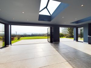 Family Room- click for photo gallery